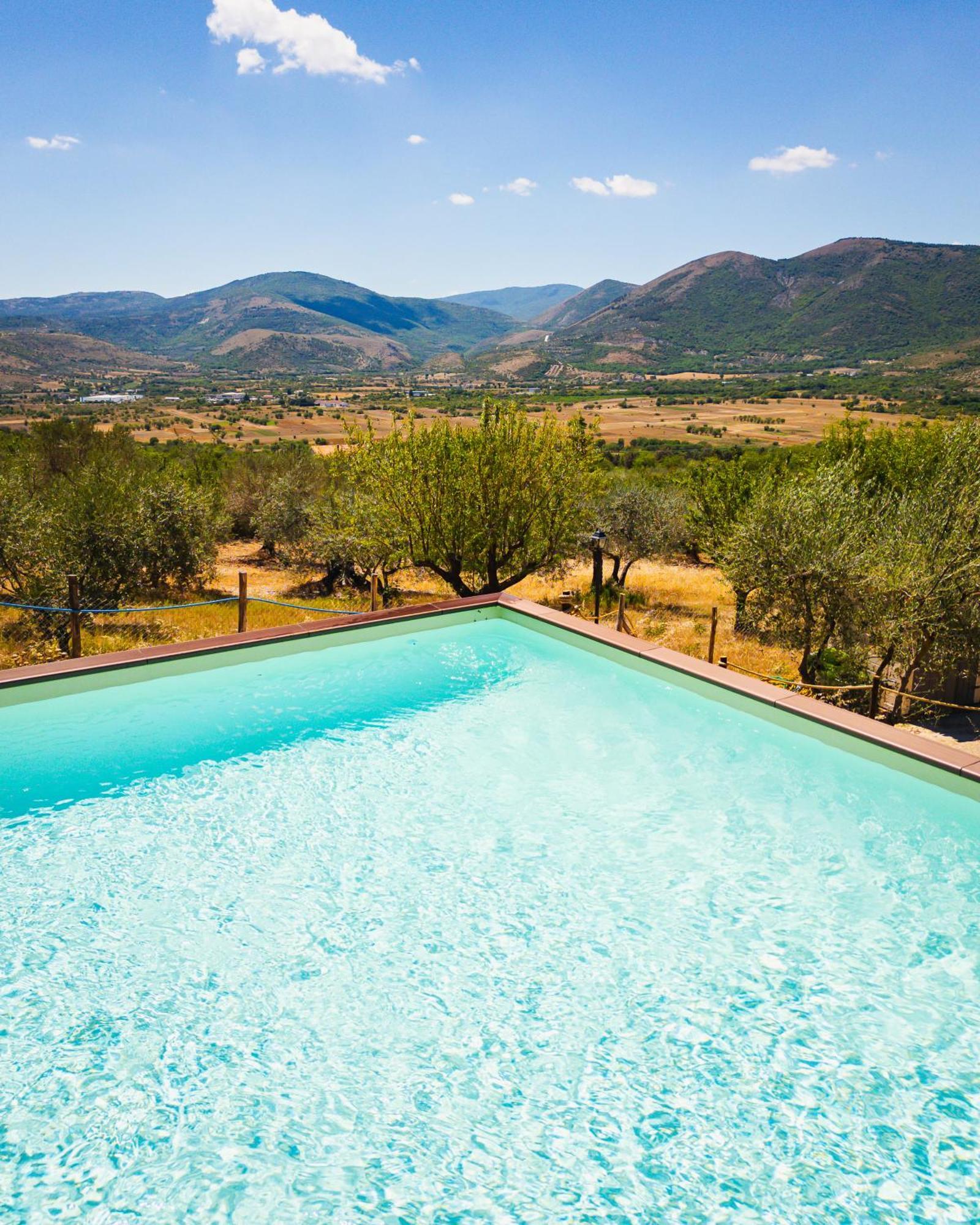 Al Casolare Otel Ofena Dış mekan fotoğraf